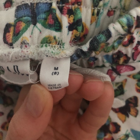 GAP Kids Girls’ Butterfly Shorts - Picture 4 of 4